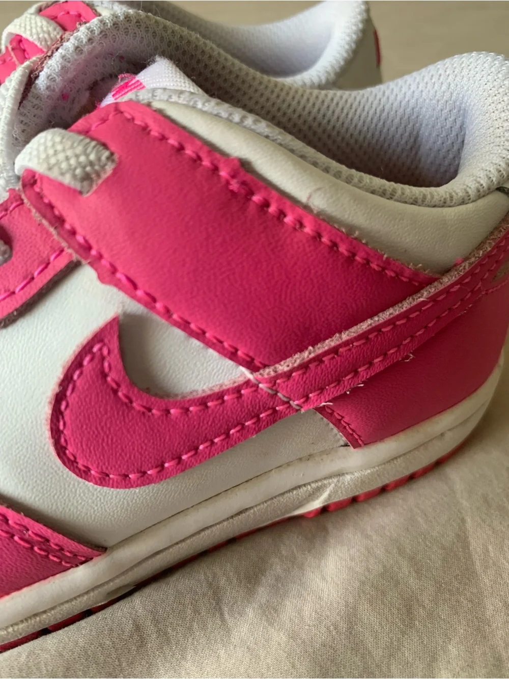 Nike Kids Pink and White Low-Top Sneakers